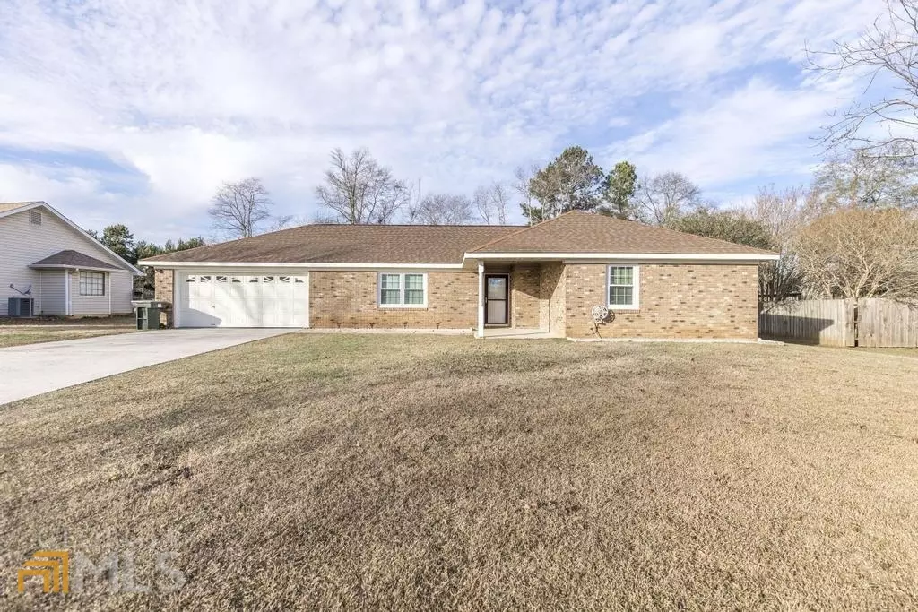 Warner Robins, GA 31093,106 Summerwind PL