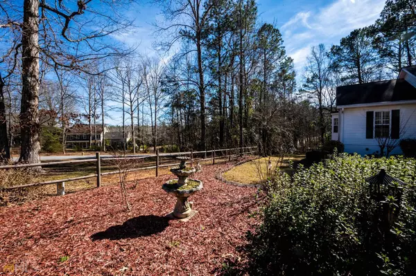 Lizella, GA 31052,148 Island View DR