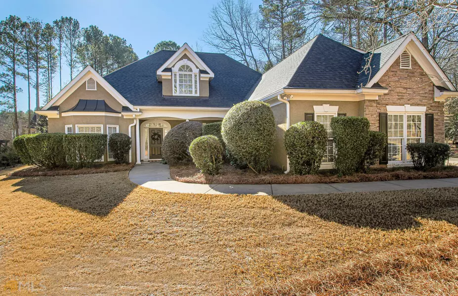 334 Loring LN, Peachtree City, GA 30269