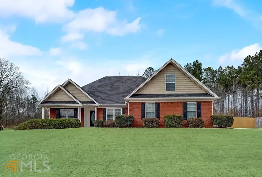 125 Chimney Ridge LN, Covington, GA 30014