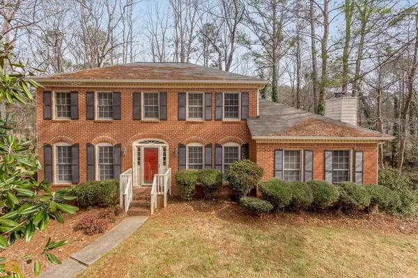 1142 Dogwood Forest DR NE, Marietta, GA 30068