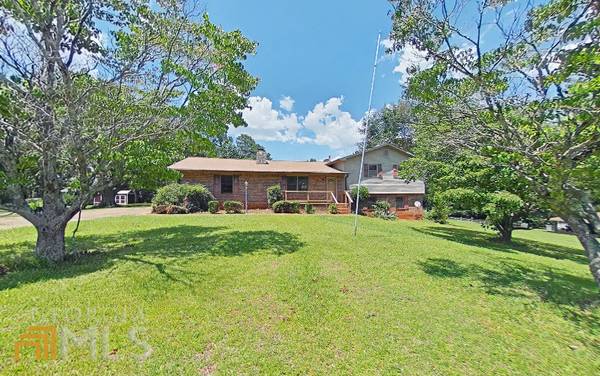 6 Bittersweet LN,  Newnan,  GA 30263