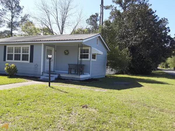 Jesup, GA 31546,506 Cedar ST