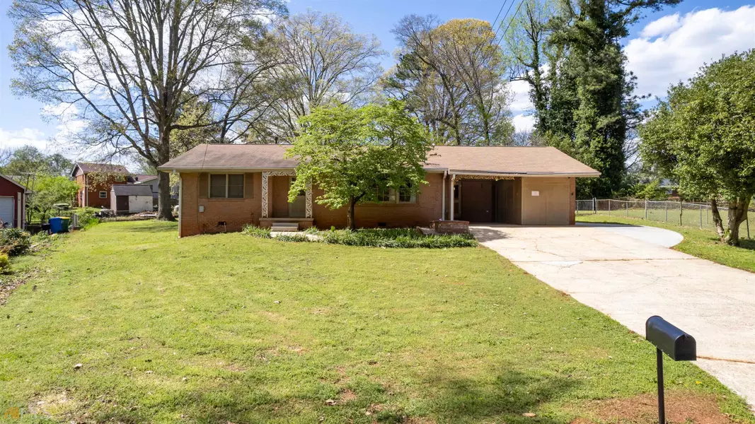 1058 Phillips CIR, Forest Park, GA 30297