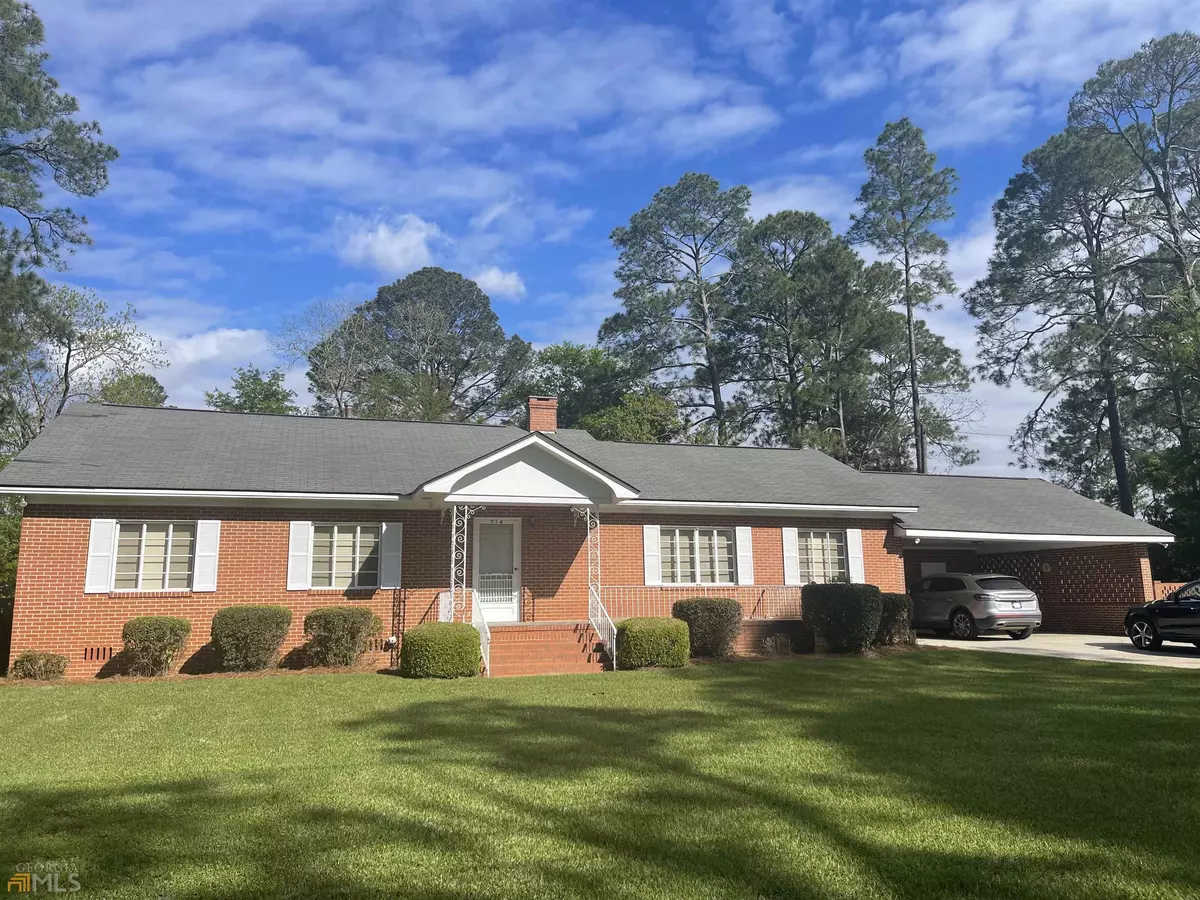 Eastman, GA 31023,714 8th AVE