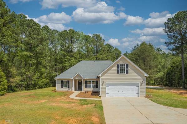 220 Rocky Point RD, Covington, GA 30014