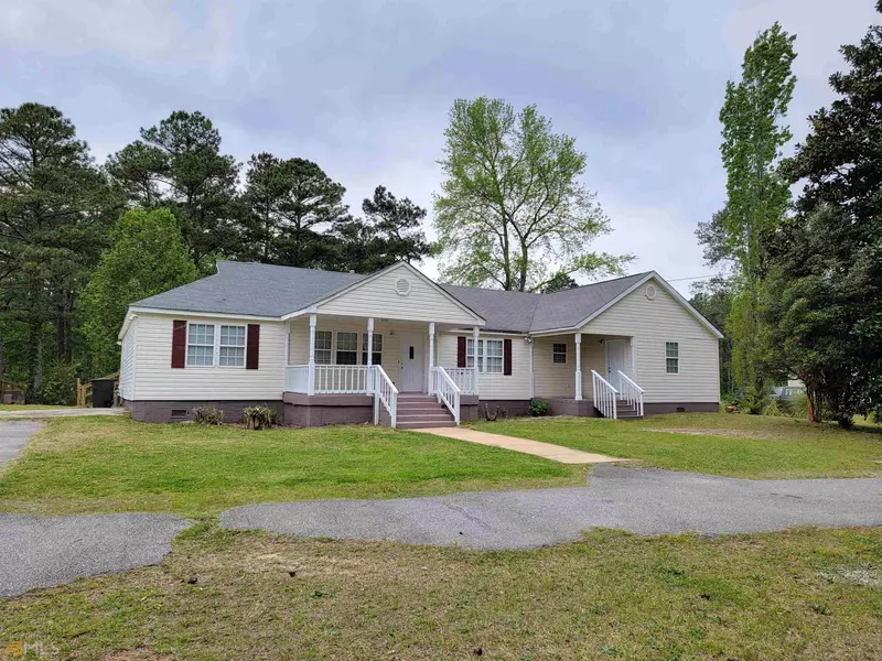 324 N L Street, Pine Mountain Valley, GA 31823