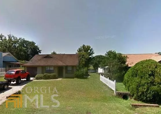 1317 Forest Lake DR, Hinesville, GA 31313