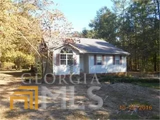 70 Club Forest DR, Tennille, GA 31089