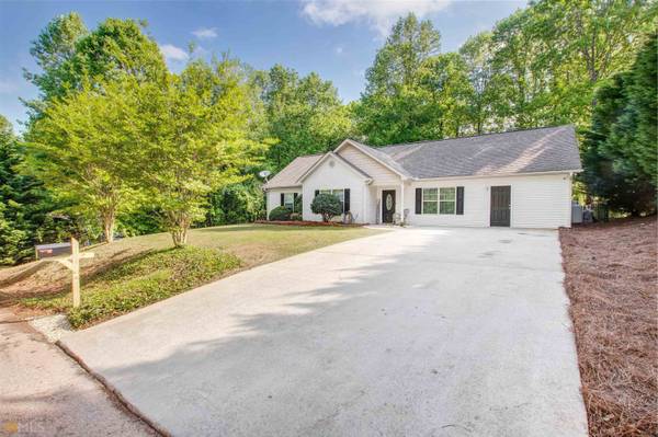 144 Shadow Walk DR, Mount Airy, GA 30563