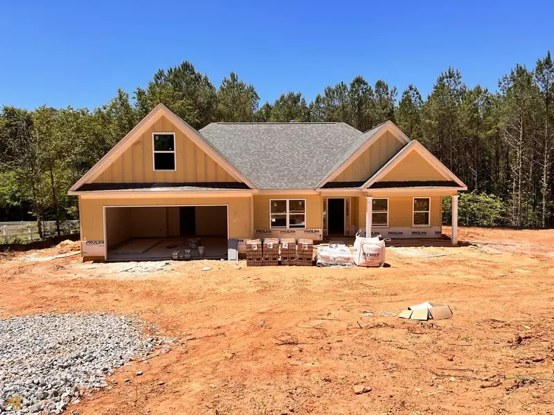 32 Beech Creek CIR, Winder, GA 30680