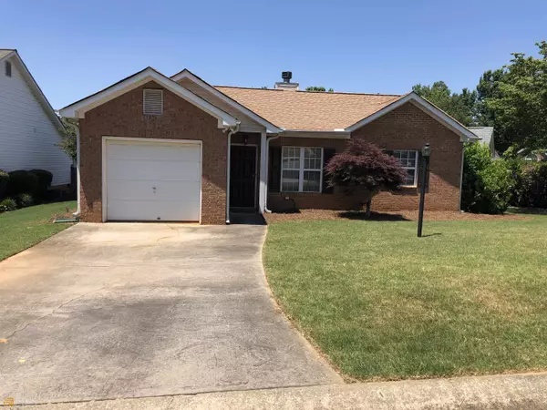 168 Green Tree DR, Newnan, GA 30265