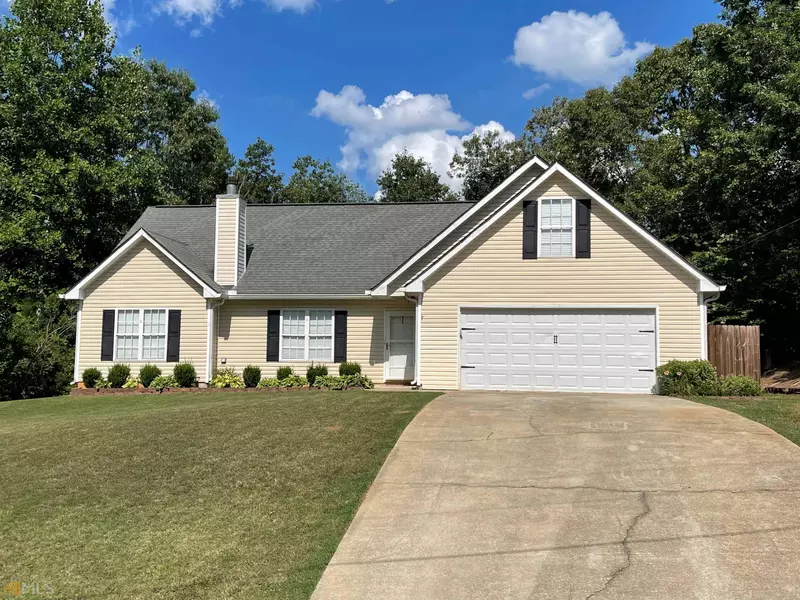 315 Burnt Oak LN, Jackson, GA 30233