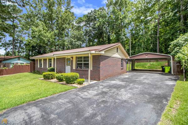 11 Highland Park DR, Newnan, GA 30263