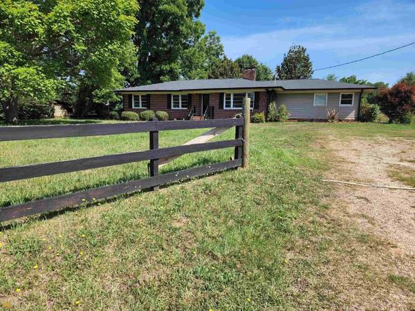 1616 Mcgee RD, Lavonia, GA 30553