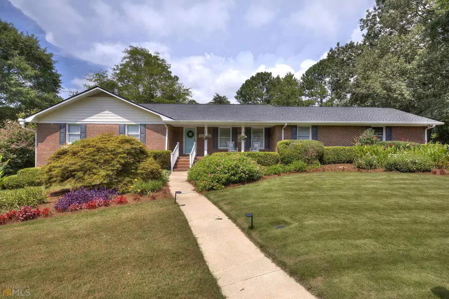 219 Machelle LN, Marietta, GA 30064