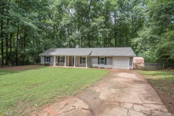 Newnan, GA 30263,5 Cedar CT