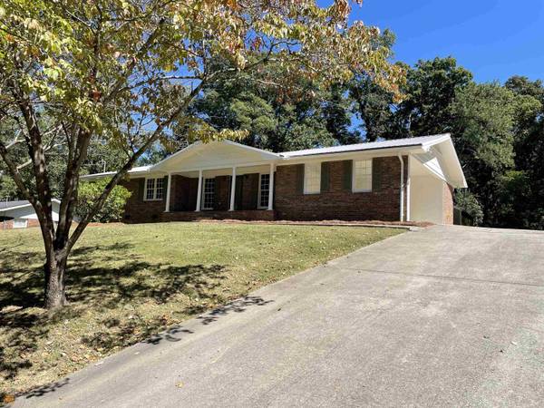 11 Mccrary DR SW, Rome, GA 30165