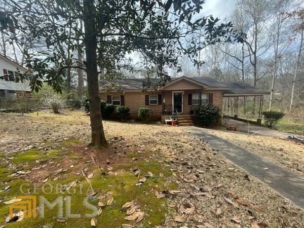 2668 Carter LOOP, Thomaston, GA 30286