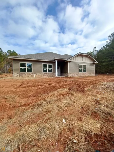 229 Magnolia Villas DR, Cornelia, GA 30531