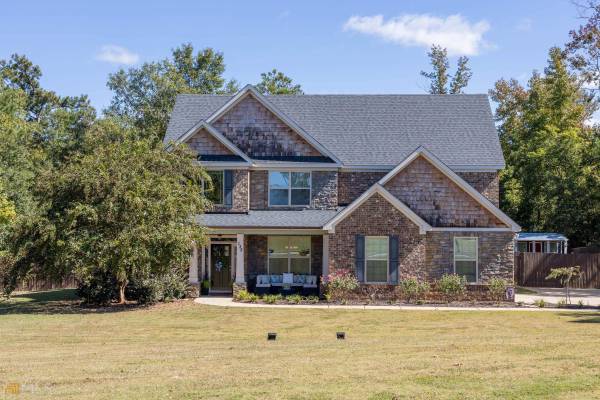 132 Arrowhead DR, Waverly Hall, GA 31831