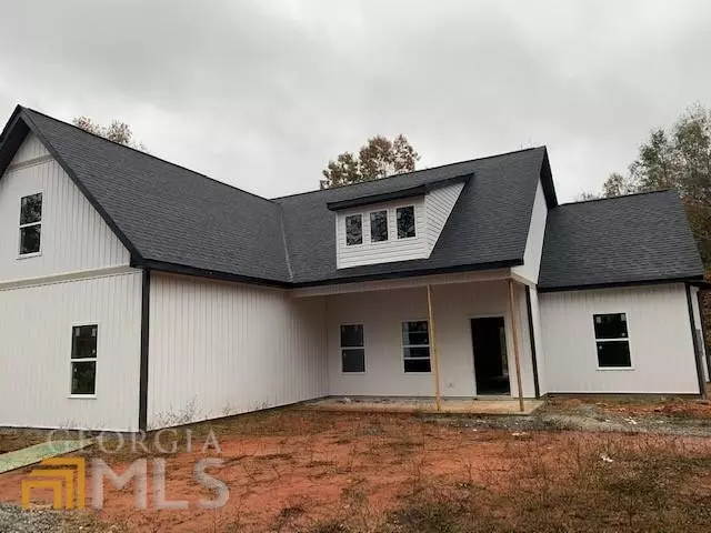 517 Christmas Tree RD, Homer, GA 30547