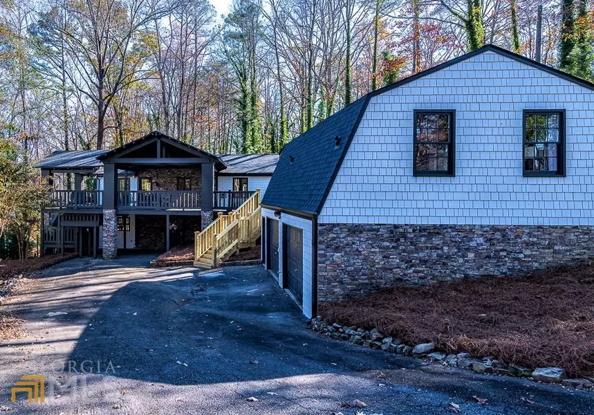 26 Blowing Rock RD, Dawsonville, GA 30534