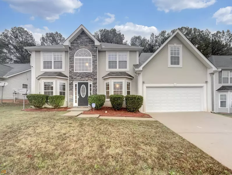 1118 Oak Hollow LN, Hampton, GA 30228