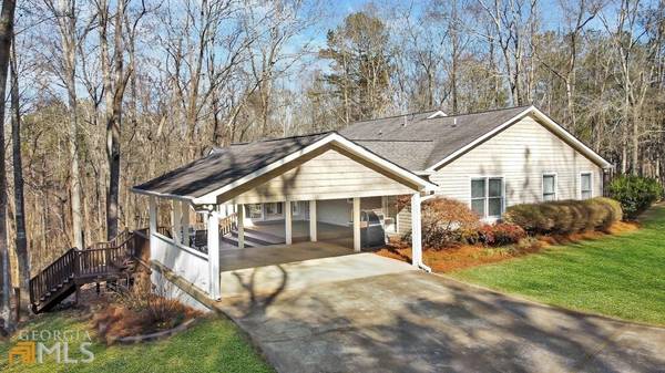 400 Kuglar RD, Bowdon, GA 30108