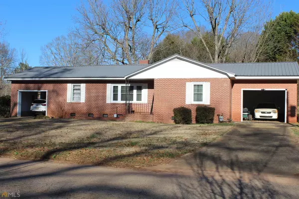 430 Price ST, Roanoke, AL 36274