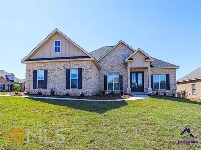 100 Brook Hollow CT, Kathleen, GA 31047