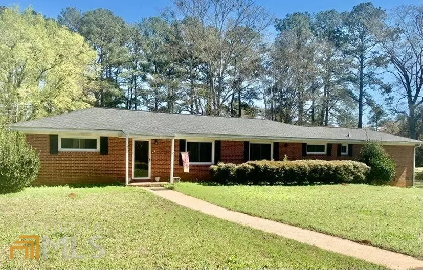 108 Highland DR, West Point, GA 31833