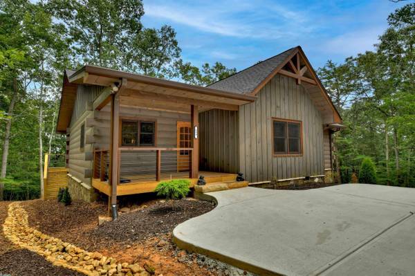 684 Alcan WAY, Ellijay, GA 30540