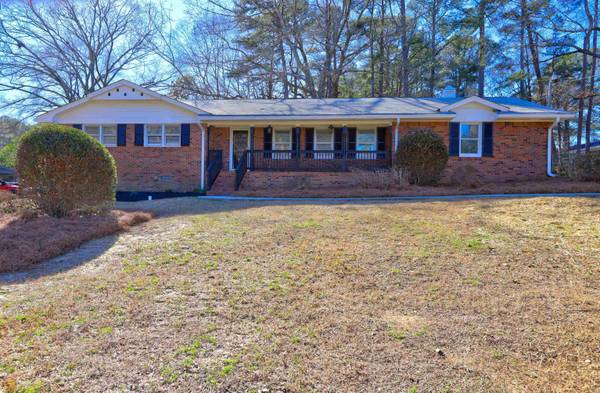 2249 Valley DR, Snellville, GA 30078