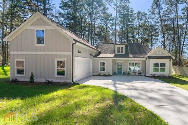 53 Autumn CT,  Ellenwood,  GA 30294