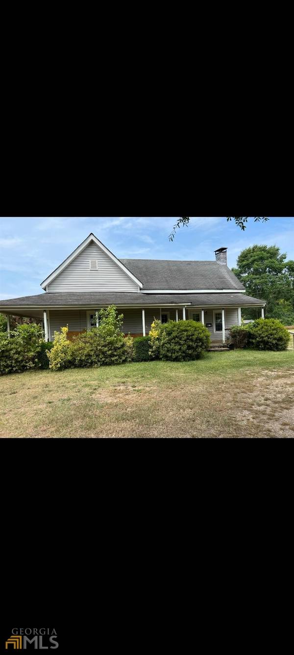 2088 Queens Cemetery RD, Good Hope, GA 30641