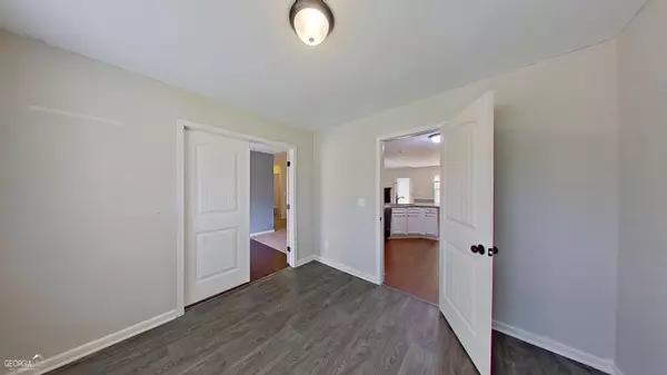 124 Brook Run Senoia, GA 30276