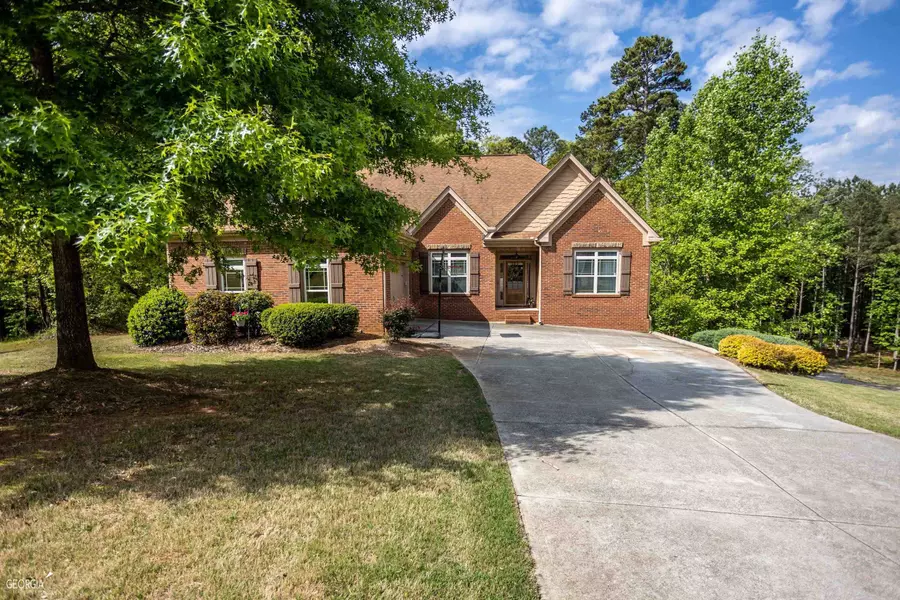 2740 Powell CT, Monroe, GA 30656