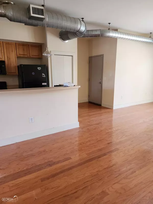 Atlanta, GA 30312,502 SW Pryor ST #204