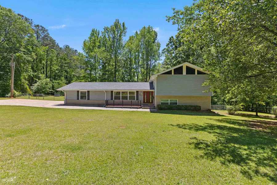 76 Creekwood DR, Griffin, GA 30223