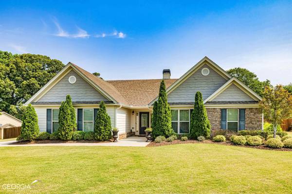 472 Logans WAY, Hoschton, GA 30548