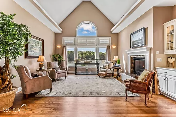 704 Laura CT Mcdonough, GA 30252