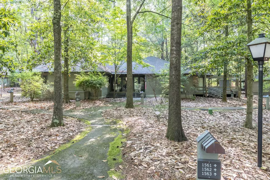 1561 Mountain Creek DR, Pine Mountain, GA 31822