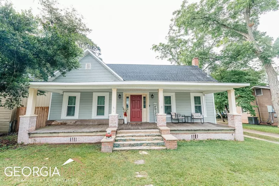 113 Violet ST, Cochran, GA 31014