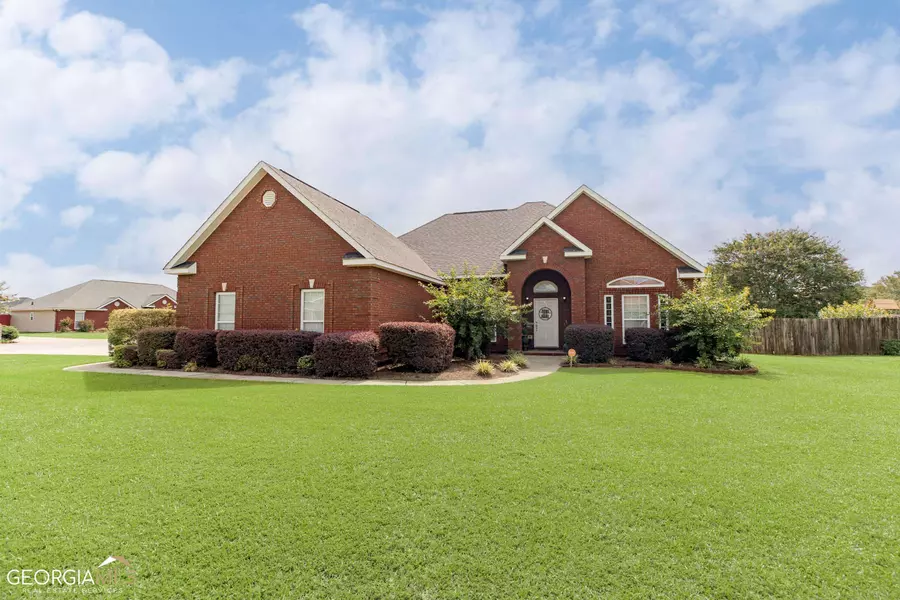 415 Erin WAY, Warner Robins, GA 31088