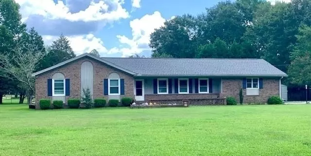 7316 Benjie DR, Macon, GA 31216