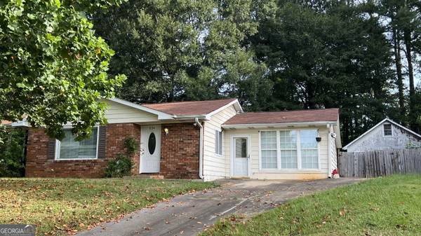 1694 Pheasant DR, Jonesboro, GA 30238