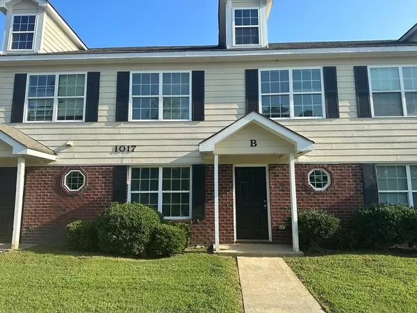 1017 Wheel House Lane Unit B, Monroe, GA 30655