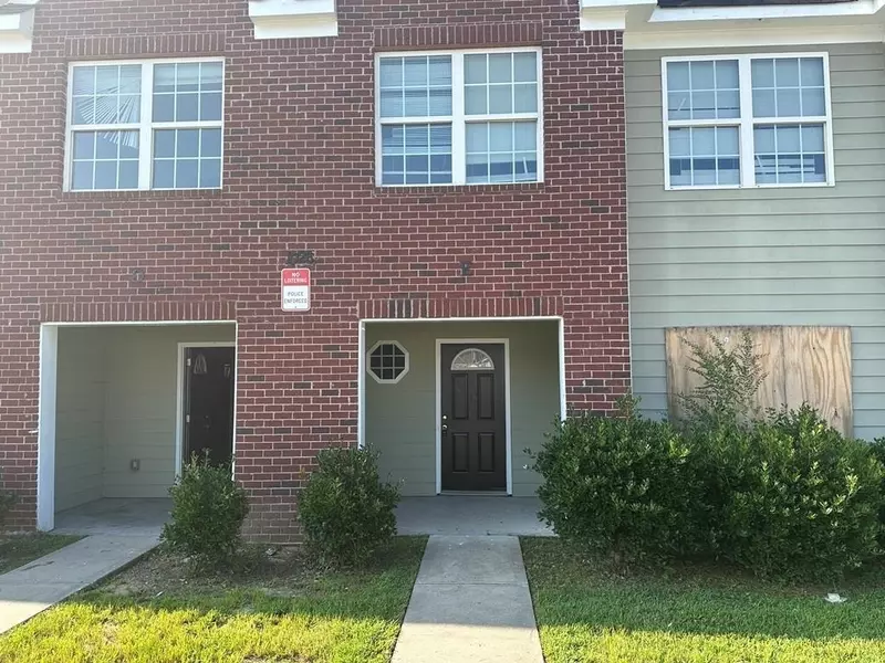 1026 Wheel House Ln Apt E, Monroe, GA 30655