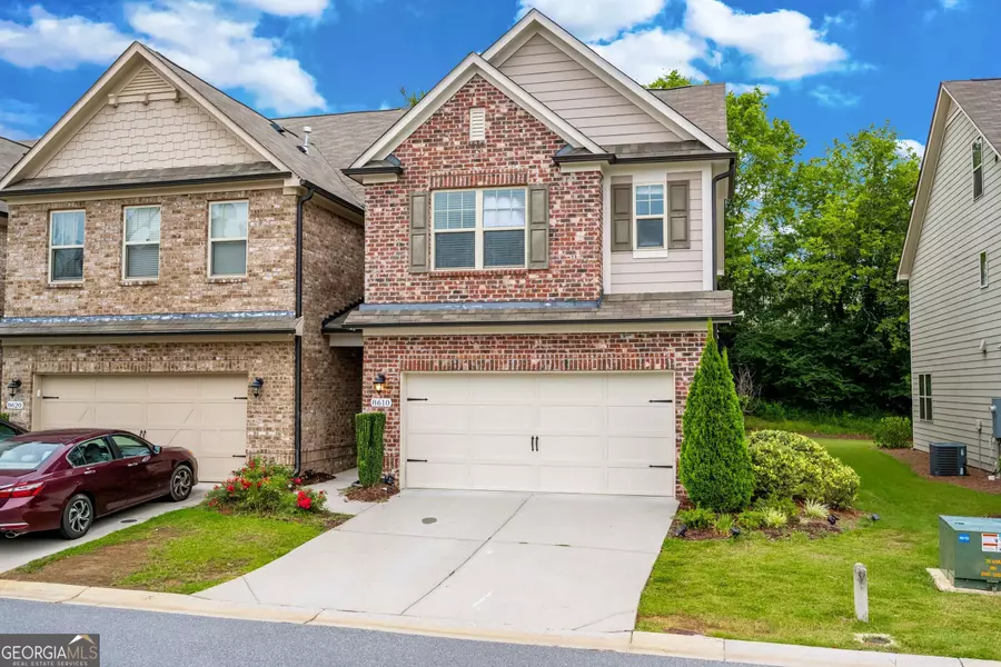 8610 Village PL, Suwanee, GA 30024